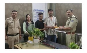  कोतवाली पुलिस की सक्रियता से खोए हुये रूपये मिले बापिस