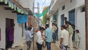 दमोह में बिजली चोरों पर बड़ा शिकंजा: 75 घरों की जांच, 35 केस दर्ज, लाखों की वसूली तय