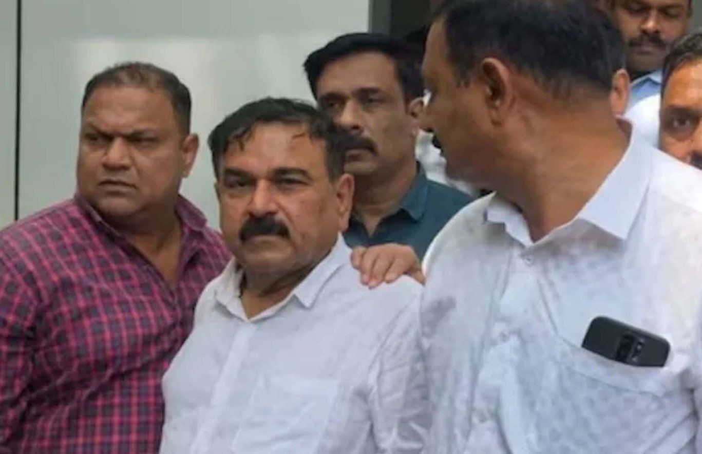 बाबा खरात के 11 ठिकानों पर ईडी का छापा…. हो सकता है बड़े नेटवर्क का खुलासा