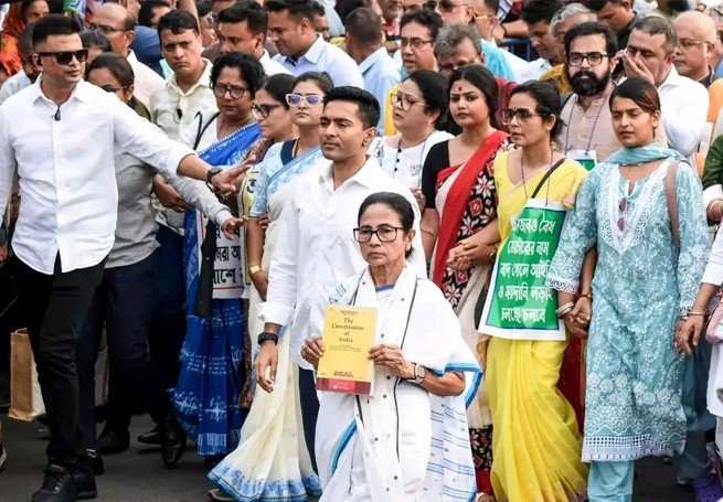 सीएम ममता ने भाजपा को बताया, बांग्ला-विरोधी जमींदार……… कहा मां-माटी-मानुष सरकार चौथी बार करेगी वापसी