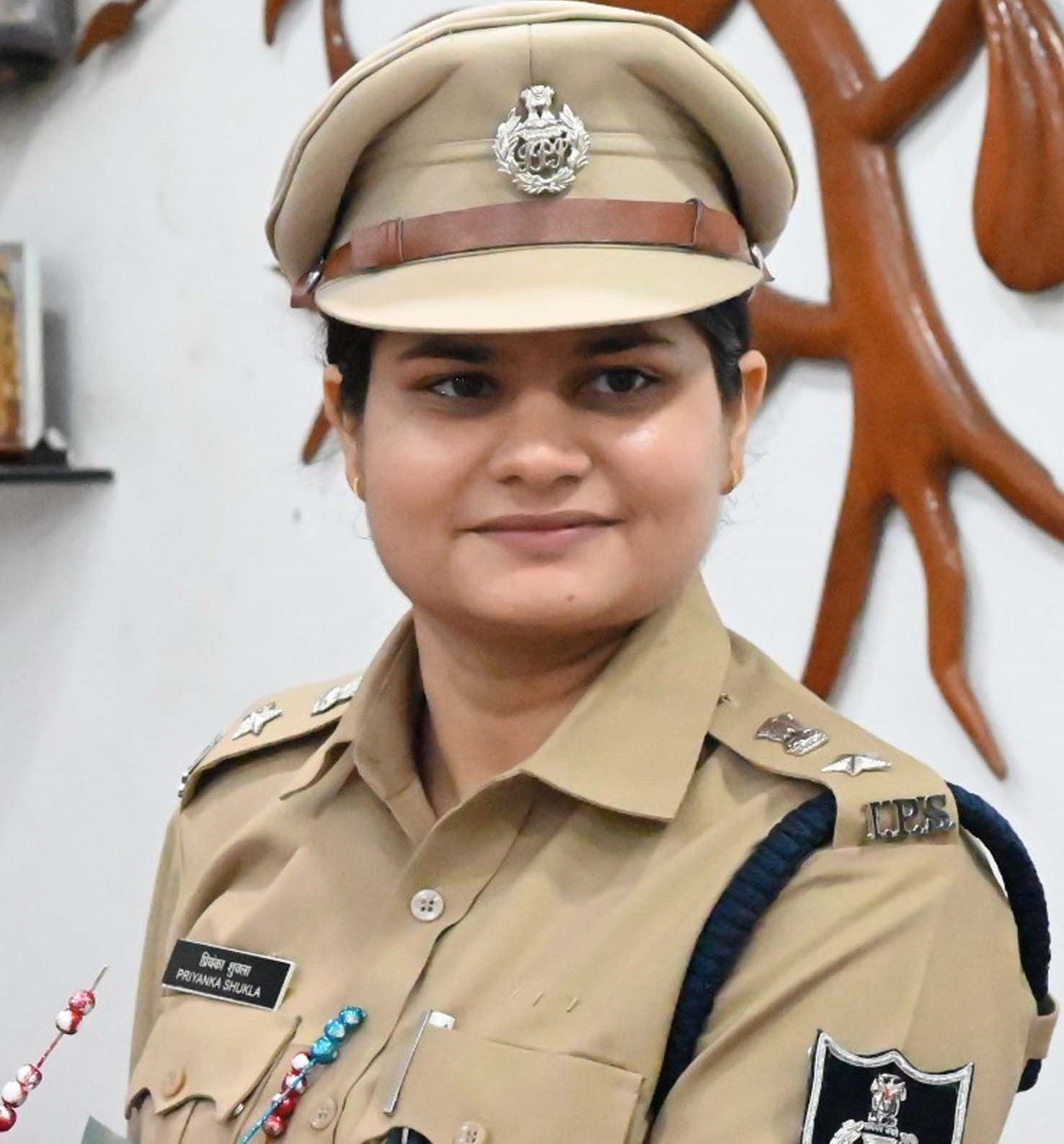 एसपी प्रियंका शुक्ला की नई पहल…… जिले के हर थाने में शुरू हुई साइबर पुलिस इकाई