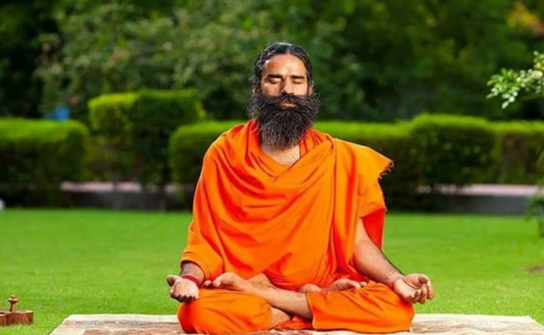 बाबा रामदेव के बयान पर मुजफ्फरपुर कोर्ट में परिवाद… धार्मिक भावनाएं आहत करने का आरोप