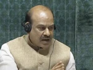 लोकसभा स्पीकर ने टीएमसी से 20 बागी सांसदों को नोटिस जारी कर मांगा जवाब