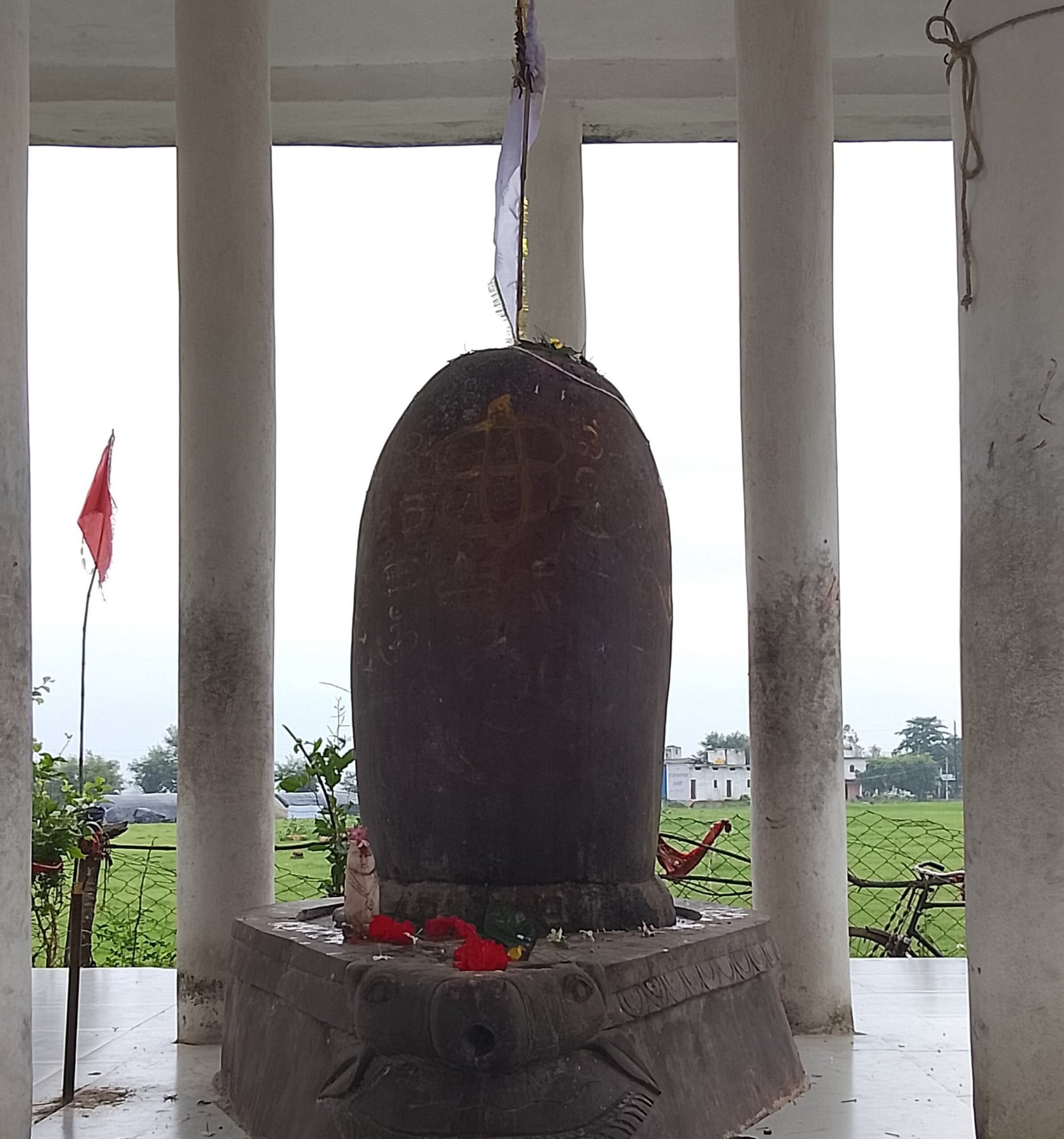 हर दिन बड़ रहा आकार पिंडी का आकार लोगों की आस्था का बना केंद्र