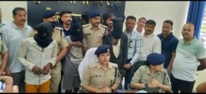 युवती से दुष्कर्म के प्रयास और लूटकांड का पर्दाफाश
