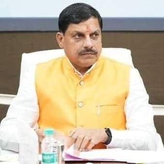 मुख्यमंत्री डॉ मोहन यादव ने डिप्टी कलेक्टर एवं दो सीएमओ, एवं पटवारी व सहायक यंत्री को किया निलंबित
