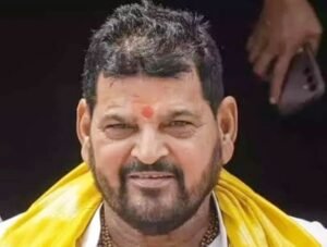 बृजभूषण की मुश्किलें बढ़ीं…… पहलवानों ने यौन उत्पीड़न मामले में बरी करने के फैसले को चुनौती दी