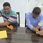 2.30 लाख का वेतन बिल पास कराने मांगी 10 हजार की रिश्वत….  बीईओ का बाबू रंगे हाथ पकड़ाया