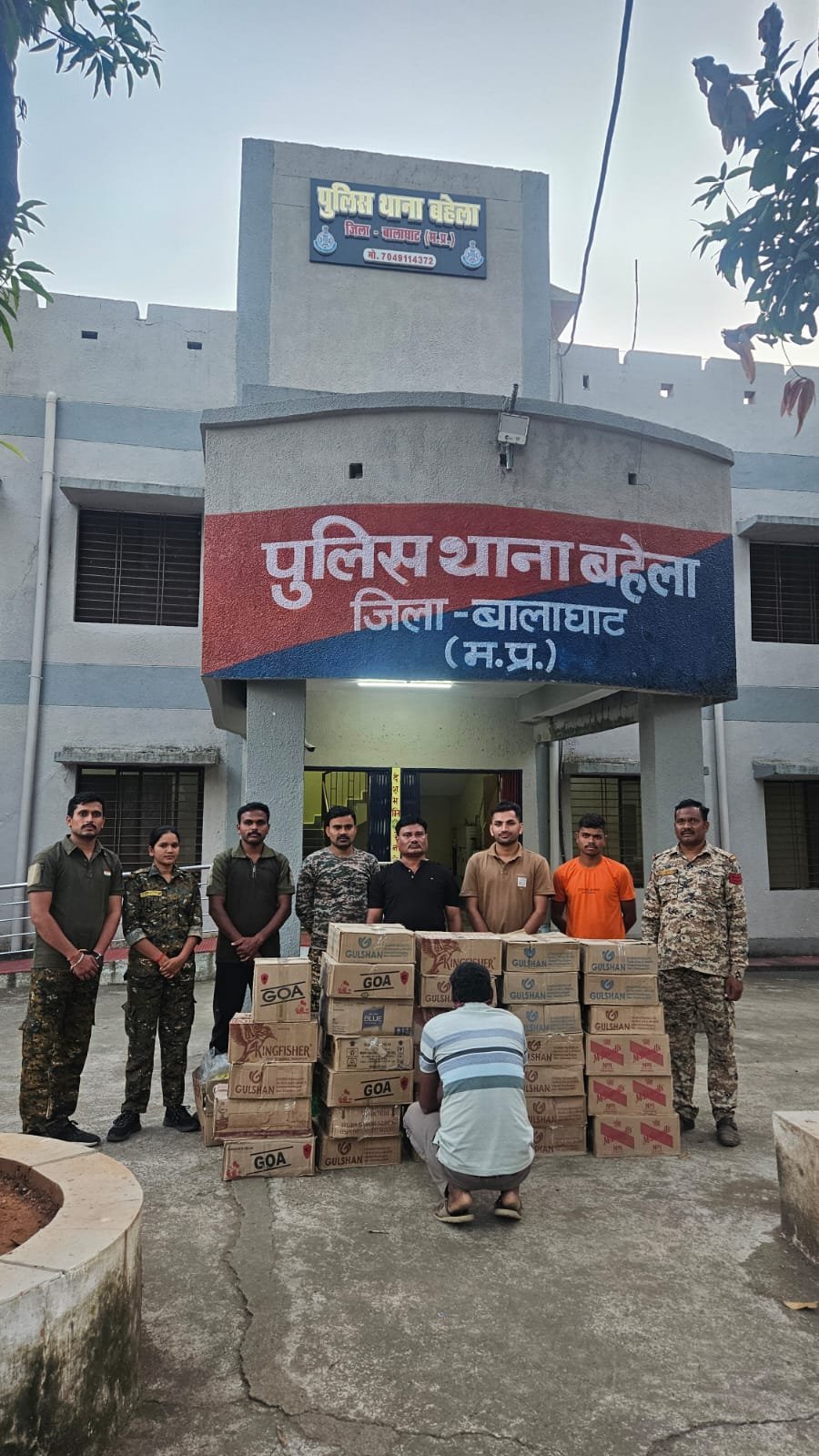 शराब के क्वार्टर में पानी मिलाकर बेचने का खेल…. 325 लीटर अवैध शराब जब्त