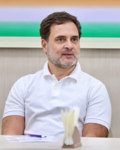 राहुल गांधी को मानहानि मामले में अदालत ने किया बरी……